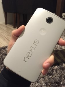 Nexus6ホワイト